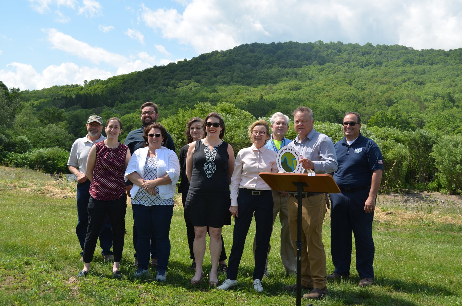 Assemblywoman Aileen Gunther joined the Friends of the Upper Delaware River, the U.S. Fish and Wildlife Service, the Upper Delaware Council, Senator Mike Martucci’s office and others.